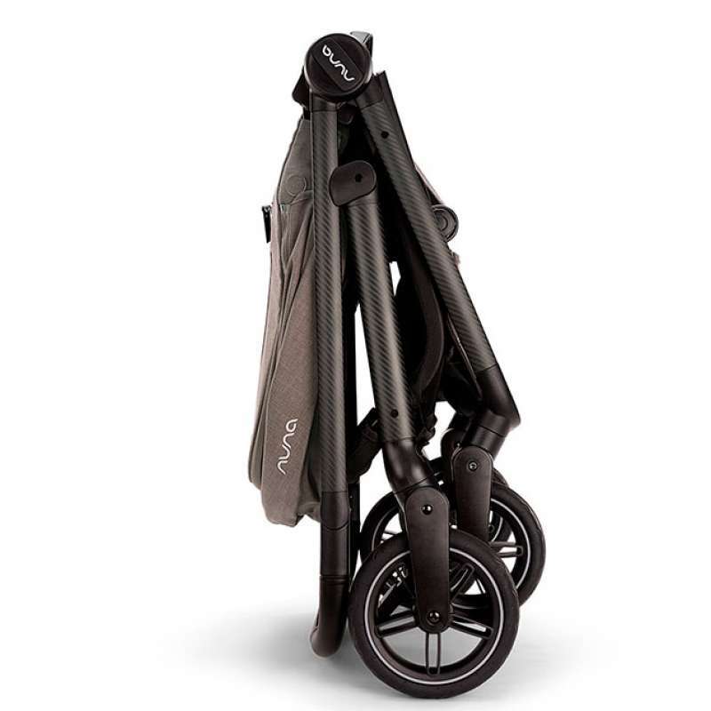 PASSEGGINO NUNA SWIV